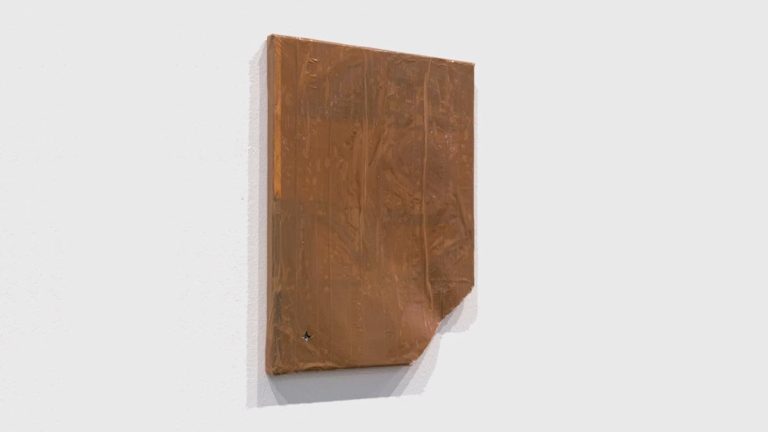 Thomas Reymann,„Entwerter“, 2021, 30 x 40 x 1 cm, Acryl und Grafit auf Leinwand, Klebeband